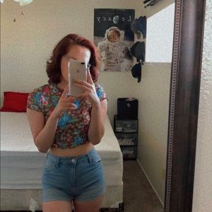 Meet your Posher, Korina